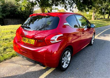 2014 PEUGEOT 208 ALLURE (LOW TAX)