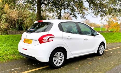 SOLD 2014 PEUGEOT 208 1.2 