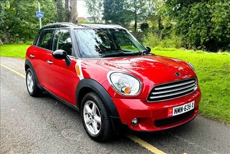 SOLD MINI COOPER COUNTRYMAN