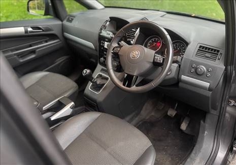 VAUXHALL ZAFIRA 1.6 (7 SEATS)