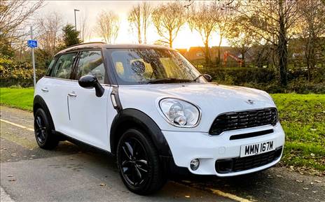 SOLD MINI COOPER COUNTRYMAN