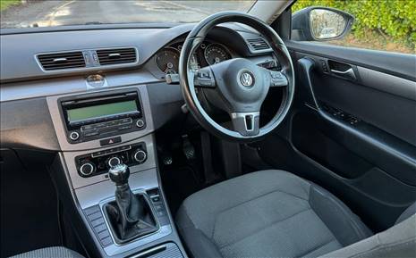 VOLKSWAGEN PASSAT 2.0 TDI SE 