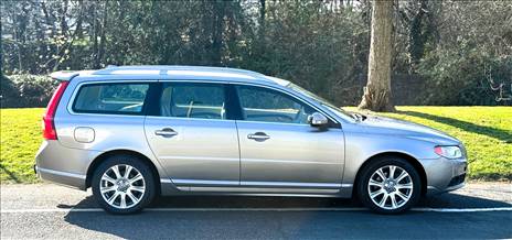 VOLVO V70 SE LUX D5 AUTO