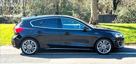 FORD FOCUS 1.0 VIGNALE (17k MILES)