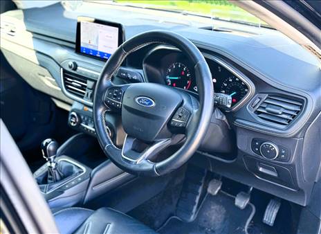 FORD FOCUS 1.0 VIGNALE (17k MILES)