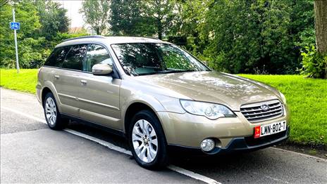 SUBARU OUTBACK AUTO (AWD)