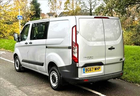 TRANSIT CUSTOM CREW VAN