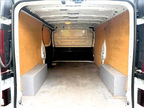 VAUXHALL VIVARO L2 SPORTIVE