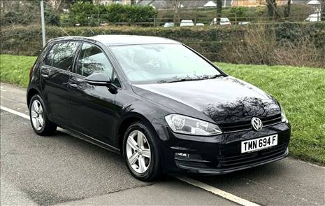 SOLD VOLKSWAGEN GOLF AUTO 