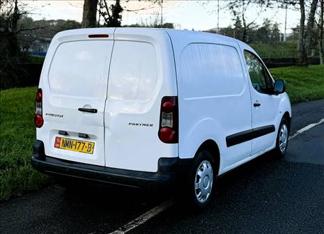 PEUGEOT PARTNER 625 HDI (3 SEATS)