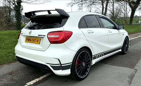 MERCEDES-BENZ A45 AMG 4MATIC