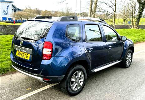 DACIA DUSTER 1.2 LAUREATE 