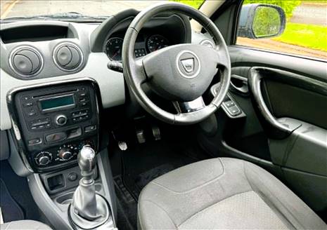 DACIA DUSTER 1.5 dCi LAUREATE 