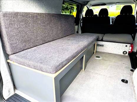 MERCEDES VITO DAY VAN