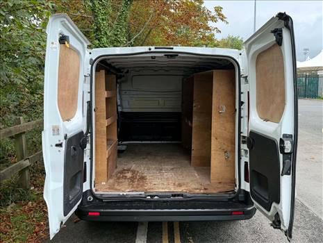 RENAULT TRAFIC LL29 BUSINESS+